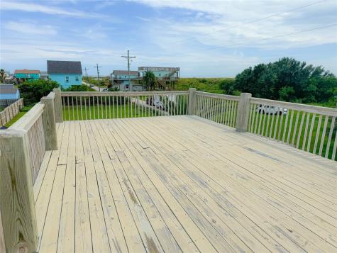 974 Alma Road Crystal Beach TX 77650