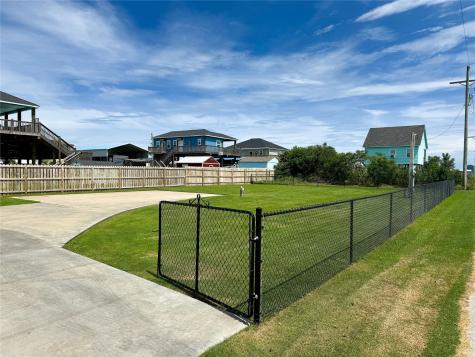 974 Alma Road Crystal Beach TX 77650