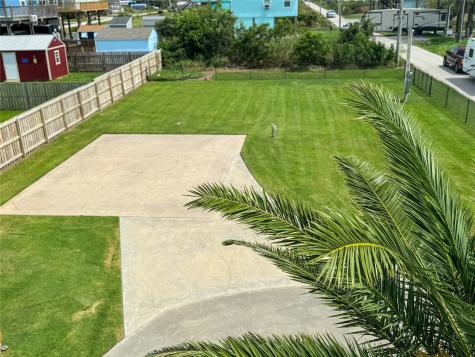 974 Alma Road Crystal Beach TX 77650
