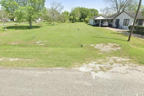 2805 Sims Avenue Bay City TX 77414