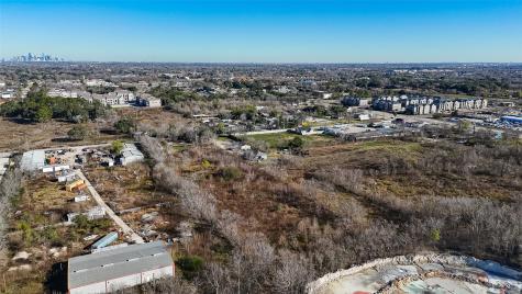 3934 Fuqua Street Houston TX 77047