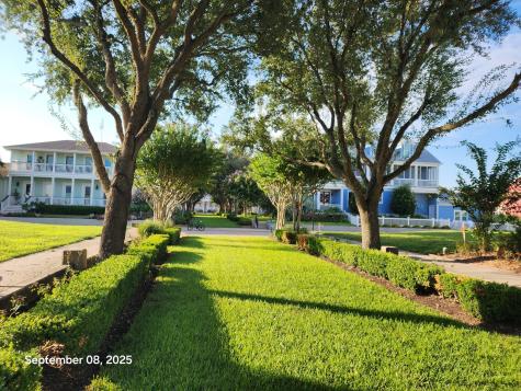 23 Porch Street Galveston TX 77554