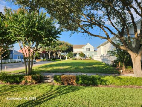 23 Porch Street Galveston TX 77554