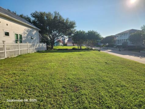 23 Porch Street Galveston TX 77554