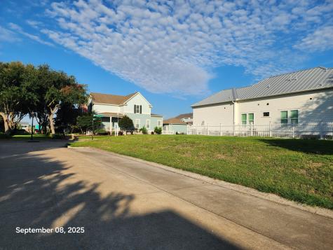 23 Porch Street Galveston TX 77554