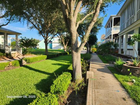 23 Porch Street Galveston TX 77554