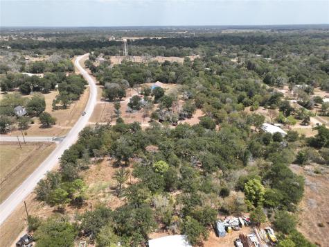 32687 Fm 1736 Road Hempstead TX 77445