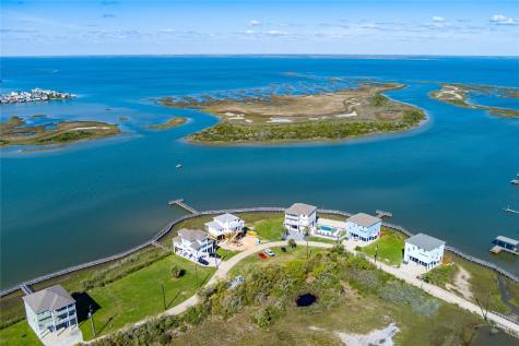 3226 Road Less Traveled Galveston TX 77554