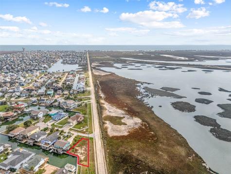 16714 Curlew Road Jamaica Beach TX 77554