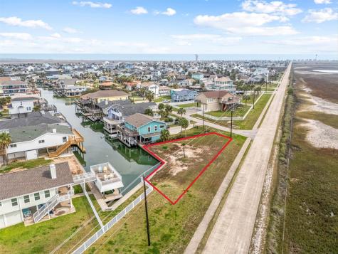 16714 Curlew Road Jamaica Beach TX 77554