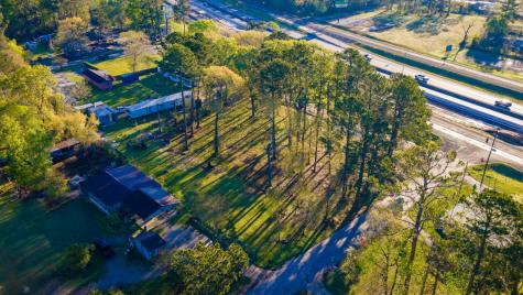 400 Hickory Street Cleveland TX 77328