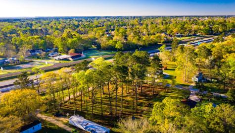 400 Hickory Street Cleveland TX 77328