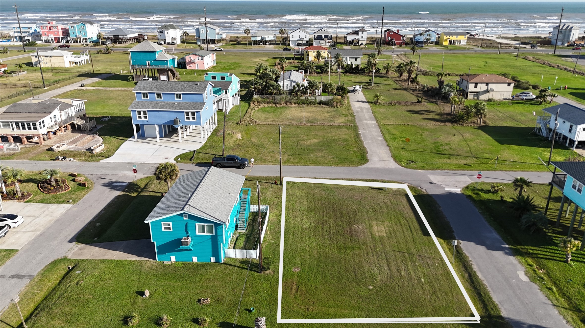 Lot 348 6th Street Galveston TX 77554
