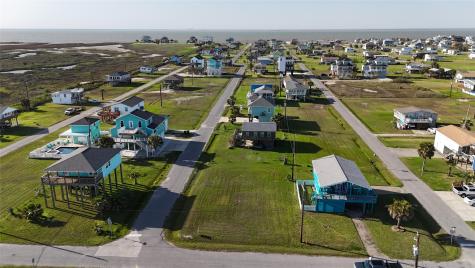 Lot 348 6th Street Galveston TX 77554