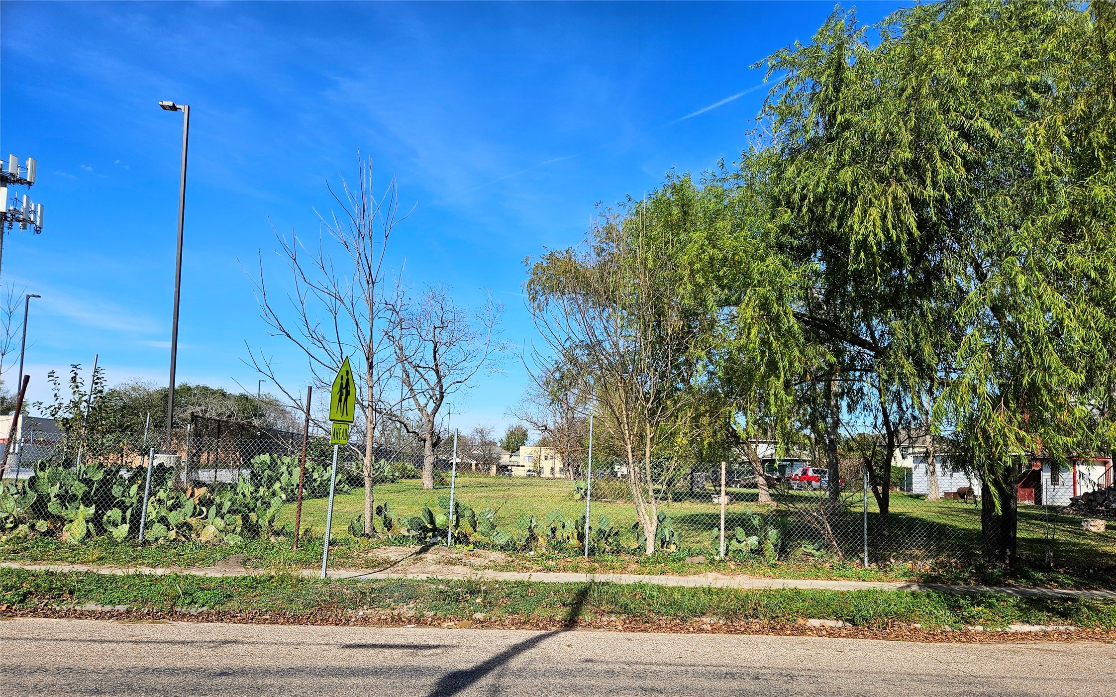 0 Dahlia Avenue Houston TX 77012