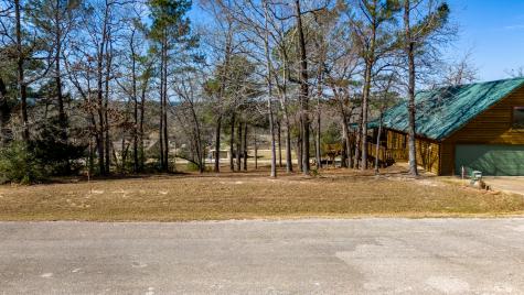 22 Hillsborough Drive Huntsville TX 77340