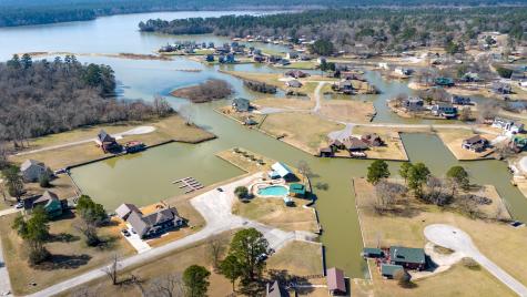 22 Hillsborough Drive Huntsville TX 77340