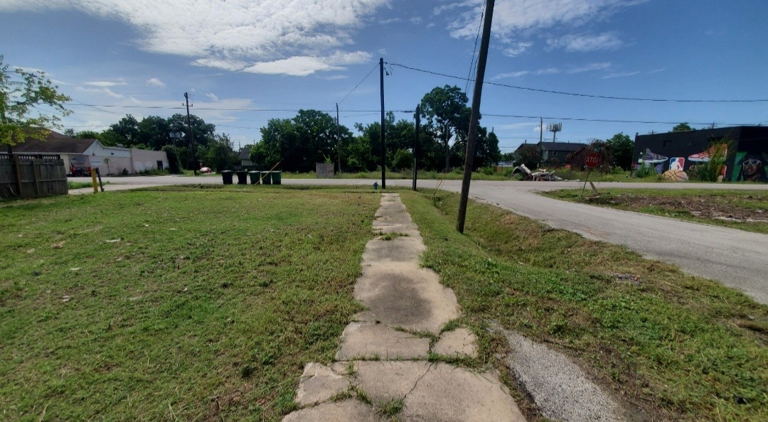 2915 Rosalie Street Street Houston TX 77004