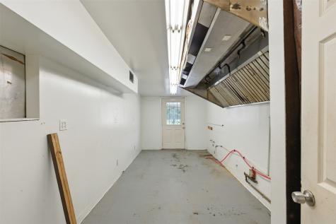 31565 Fm 1736 Road Hempstead TX 77445