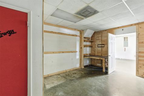31565 Fm 1736 Road Hempstead TX 77445