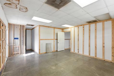 31565 Fm 1736 Road Hempstead TX 77445