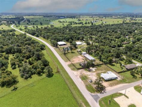 31565 Fm 1736 Road Hempstead TX 77445