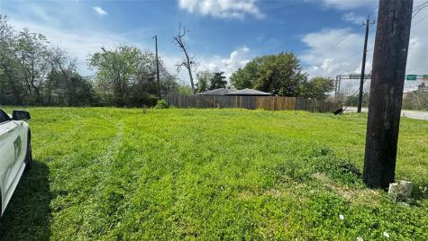 2109 W Texas Avenue Baytown TX 77520