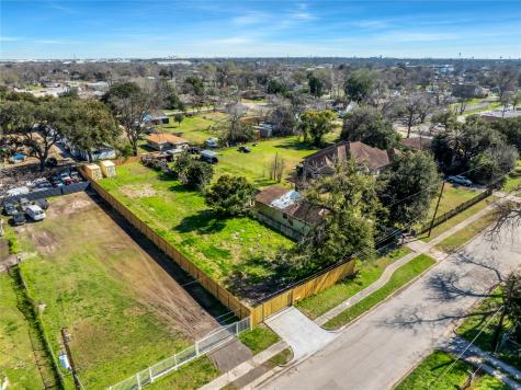 3822 Lavender Street Houston TX 77026