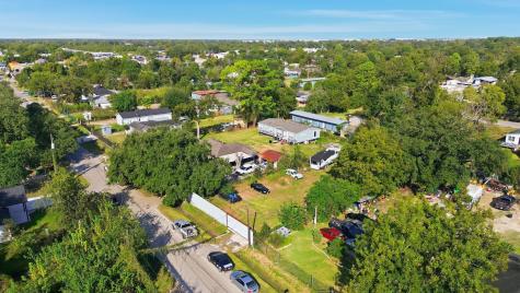 321 E Lorino Street Houston TX 77037