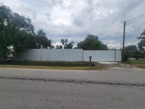 321 E Lorino Street Houston TX 77037