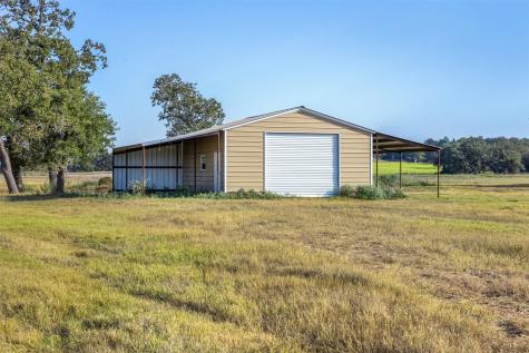 1463 County Road 324 Lincoln TX 78948