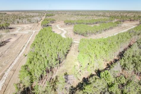 536 Road 5892 Cleveland TX 77327