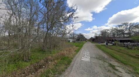 000 Marshall Avenue Holiday Lakes TX 77515