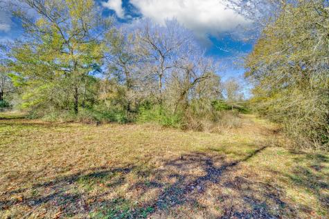 8943 & 8999 Rocky Ridge Lane Madisonville TX 77864