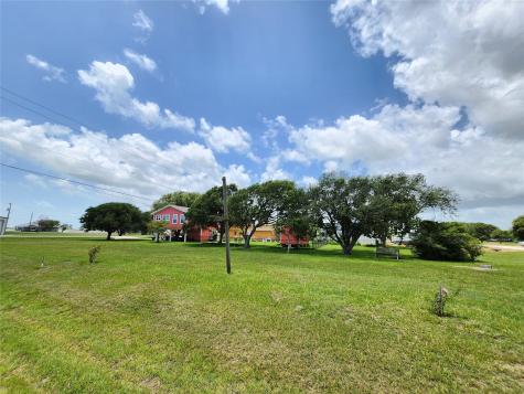 853 Swallow Drive Palacios TX 77465