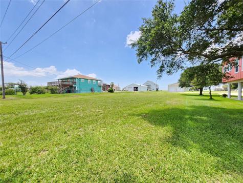853 Swallow Drive Palacios TX 77465