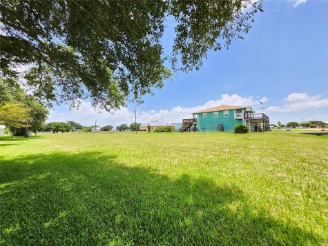 853 Swallow Drive Palacios TX 77465