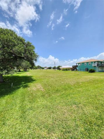 853 Swallow Drive Palacios TX 77465