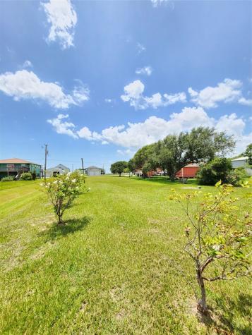853 Swallow Drive Palacios TX 77465