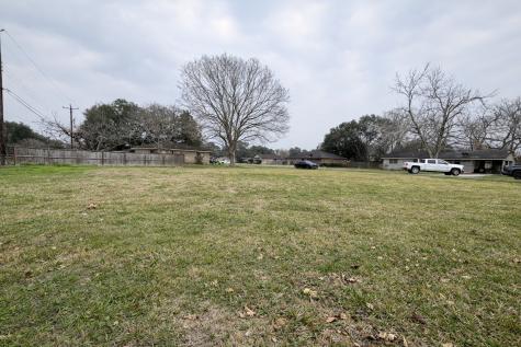 315 Tennie Avenue Wharton TX 77488