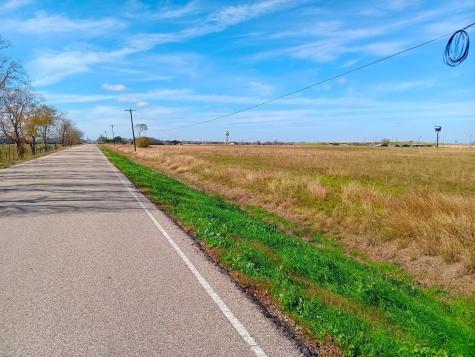 000 W Henderson Road Road Angleton TX 77515
