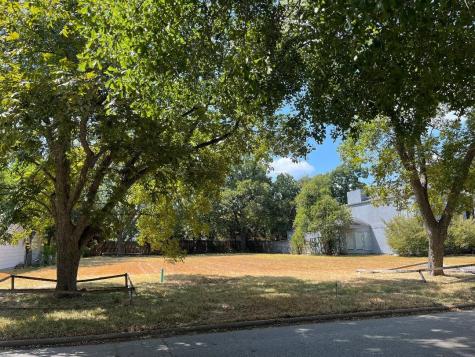 5311 Holly Street Bellaire TX 77401
