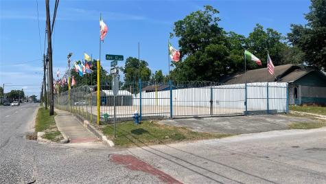 6849 Avenue T Houston TX 77011