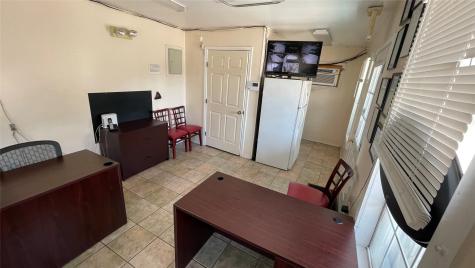6849 Avenue T Houston TX 77011