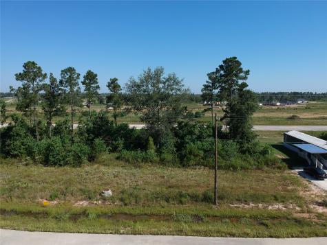 8677 Road 5914 16 Cleveland TX 77327