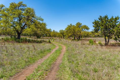 620 Whiskey Trail Blanco TX 78606