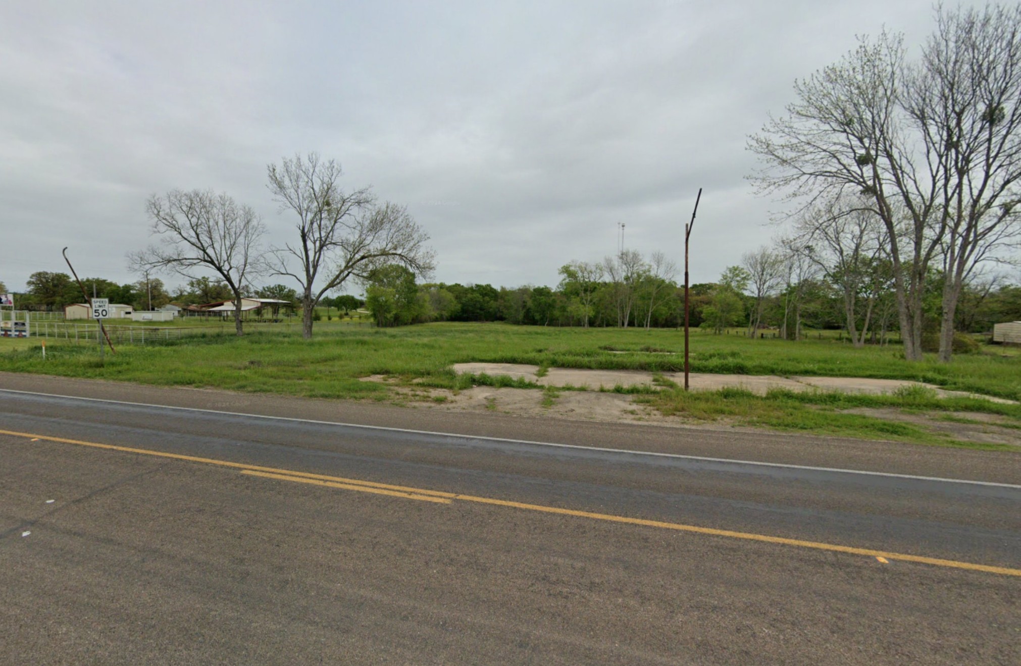700 N May Street Madisonville TX 77864