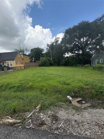 1040 Goliad Street Beaumont TX 77701