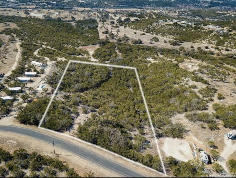 218 Madrona Drive S Kerrville TX 78028