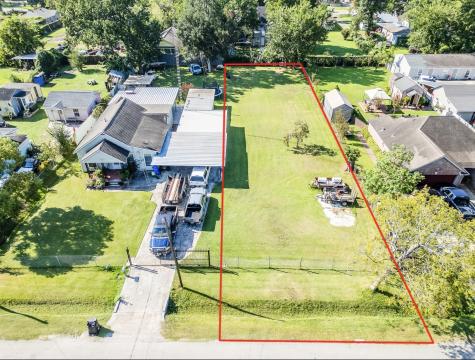 714 Apache Street Houston TX 77022